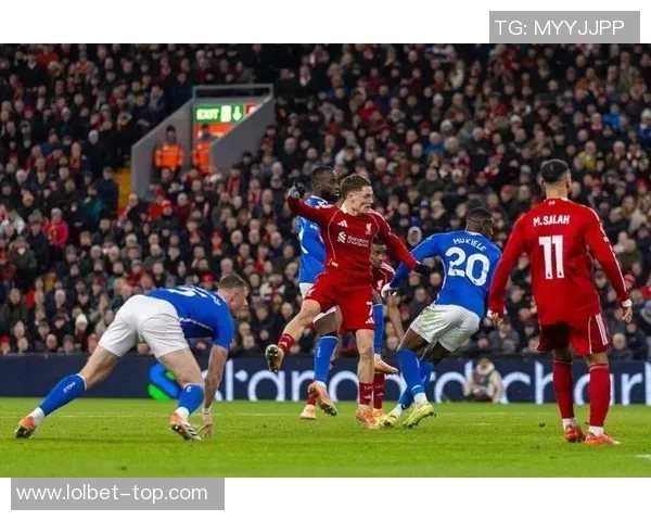 英超精彩对决利物浦与尤文图斯战平神扑瞬间引爆全场十大进球回顾