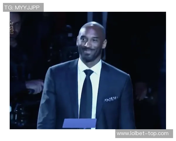 姚明变脸特效揭秘：如何通过科技实现明星形象的瞬间转换与创意表现