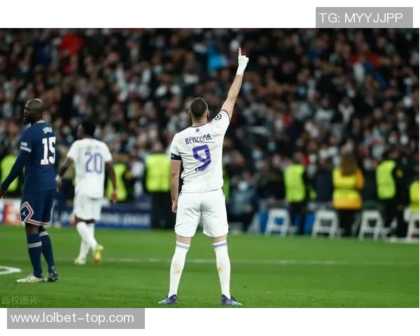 欧冠经典战役皇马逆转里昂四比三十大进球瞬间回顾
